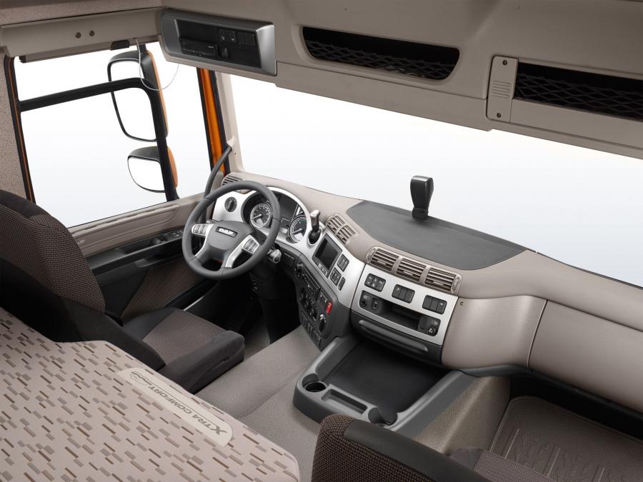 DAF CF 510 4x2 FT Space Cab 2013 года  (фото 4 из 9)